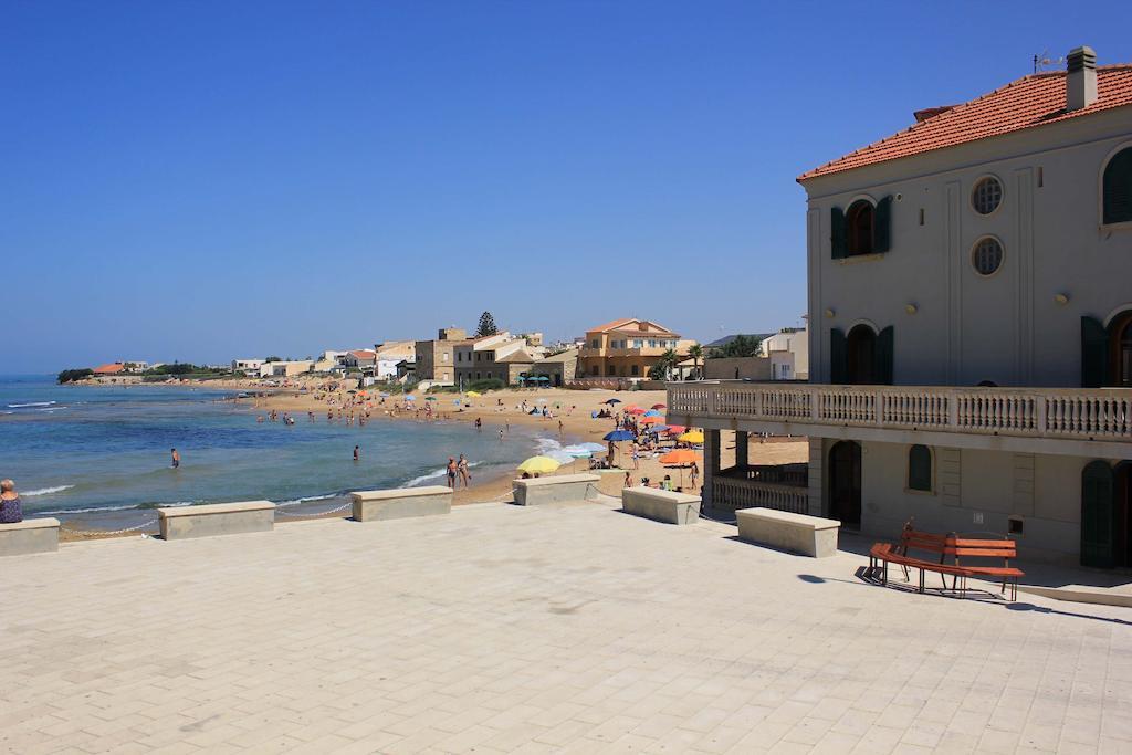 Appartamenti Pomelia بونتا سيكا المظهر الخارجي الصورة
