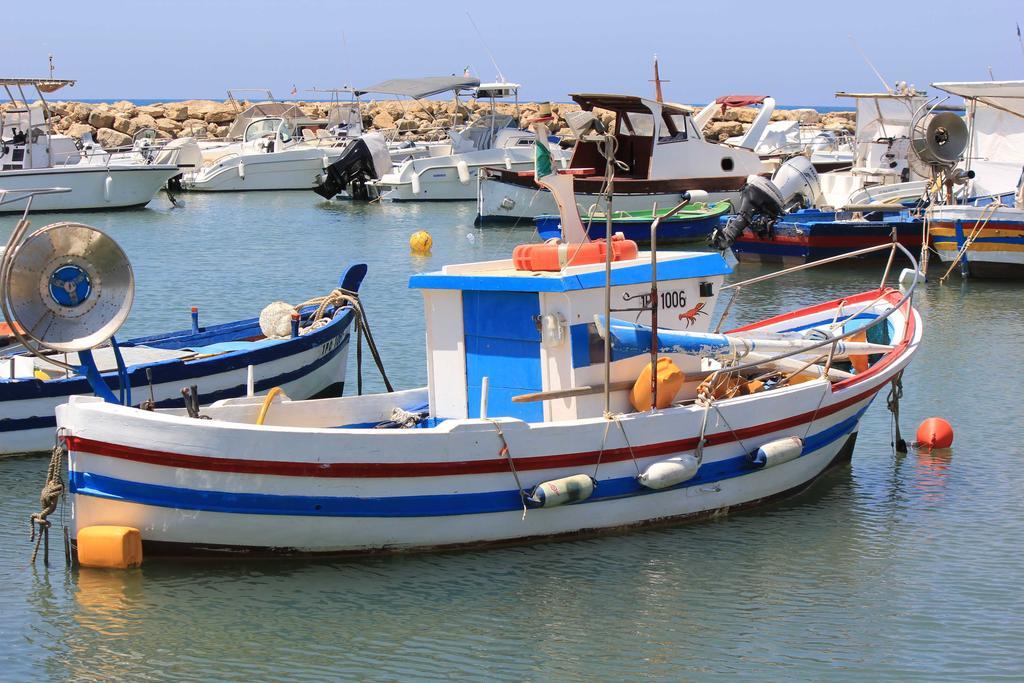 Appartamenti Pomelia بونتا سيكا المظهر الخارجي الصورة